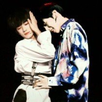 成年版one一个致敬韩寒小烟